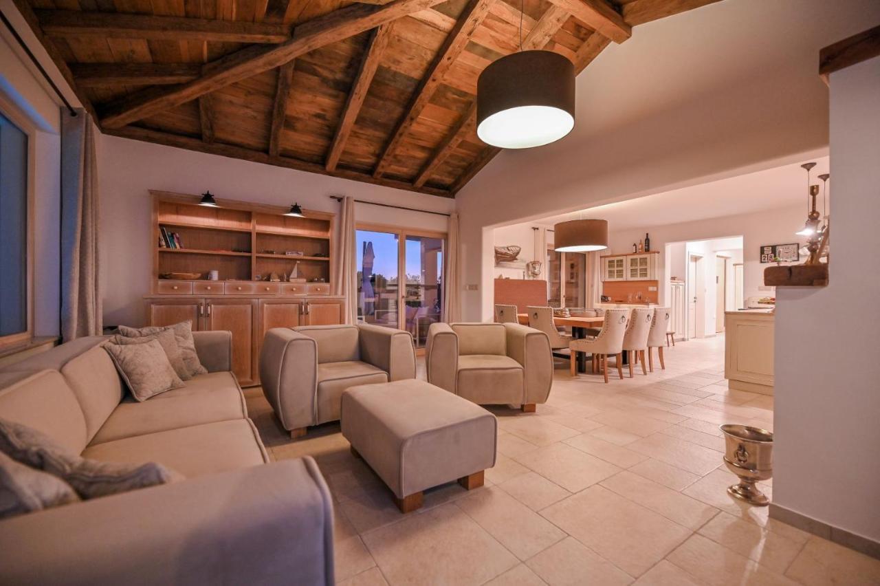 Luxury Villa Solea Barusic Bagian luar foto